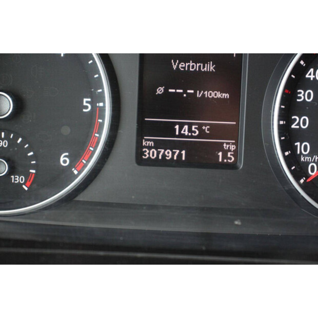 2018 Volkswagen Transporter-47401058