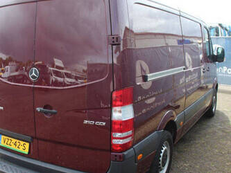 2016-mercedes-benz-sprinter-210-cdi-1456177-47401111