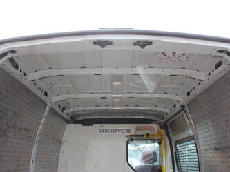 2018-renault-master-1456178-47401172
