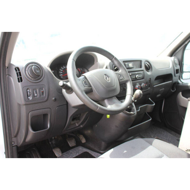 2018 Renault Master-47401188