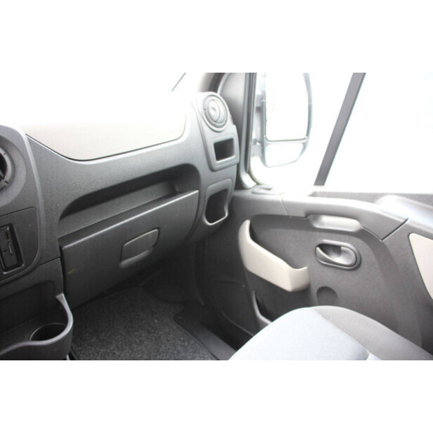 2018 Renault Master-47401202