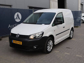 2012-volkswagen-caddy-1456182-47401350