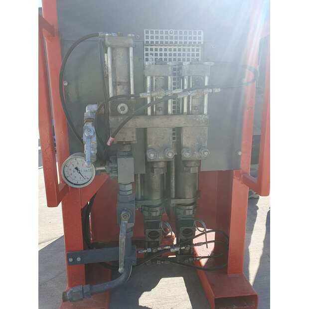 2004 إس تي إس شيلتزكي STS S IP 63 E-B HGV-47404685