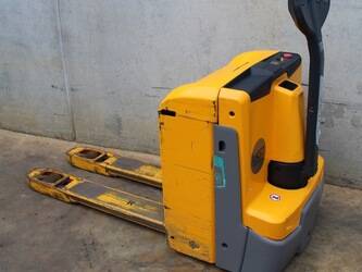 صورة ل Electric Pallet Truck 2022 جنجهينريتش EJE 222 LI-ION