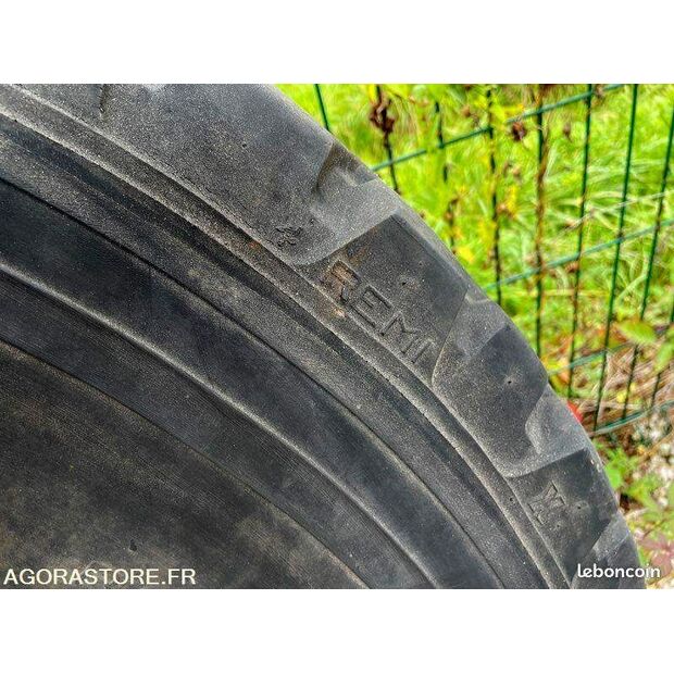 Michelin-47415793