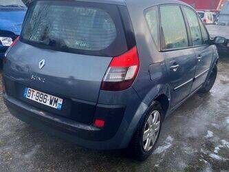 2006-renault-megane-1456309-47416237