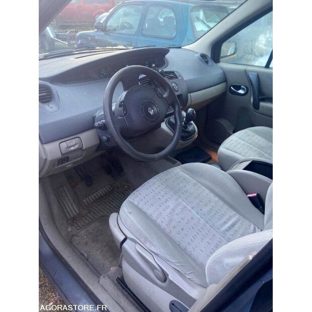 2006 Renault Megane-47416239