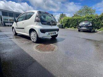 2010-citroen-c1-1456325-47416452