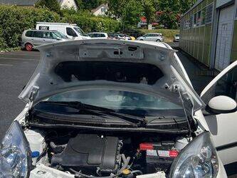 2010-citroen-c1-1456325-47416469