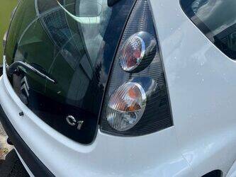 2010-citroen-c1-1456325-47416472