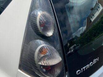 2010-citroen-c1-1456325-47416474