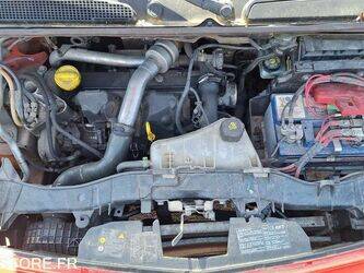 2008-renault-kangoo-1456359-47416801