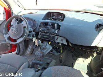 2008-renault-kangoo-1456359-47416802