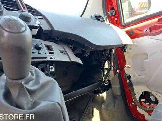 2008-renault-kangoo-1456359-47416807