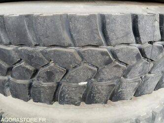 goodyear-1456367-47416863