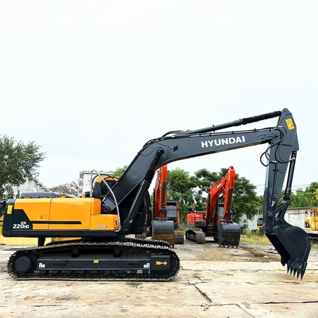 2025 Hyundai HX220DH-47417031