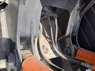 2020-hitachi-zx240-5g-47417761