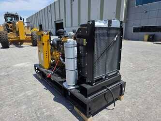 2023-caterpillar-de165e0-47417860