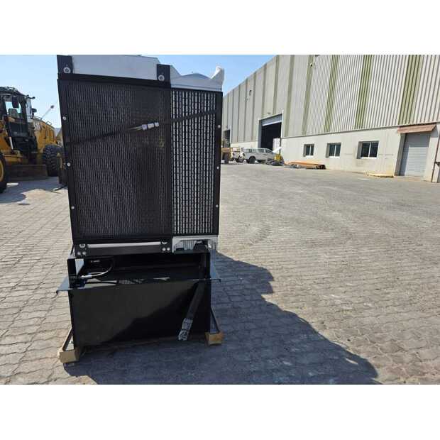 2023 Caterpillar DE330E0-47417875