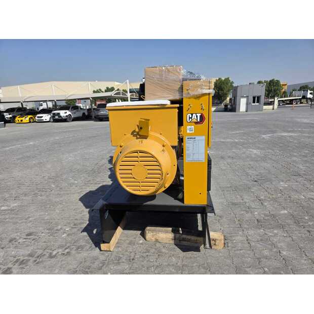 2023 Caterpillar DE330E0-47417878