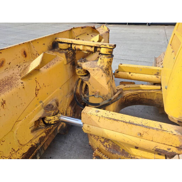 2018 Komatsu D61PXI-24-47418097