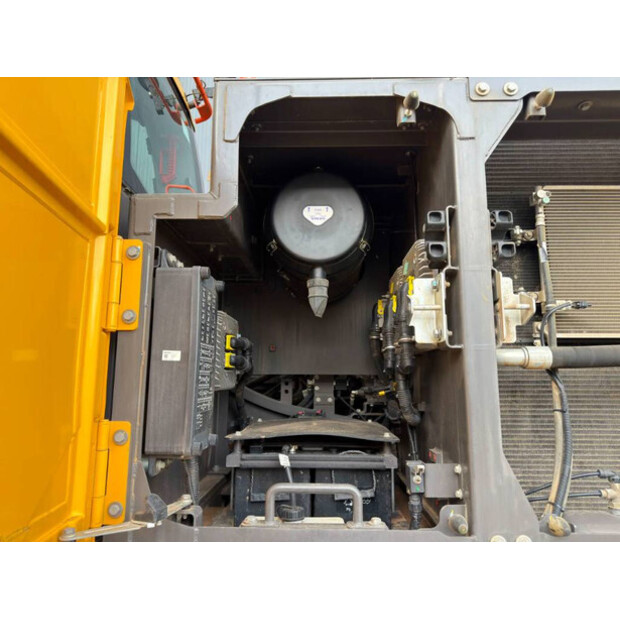 2023 فولفو EC300EL-47418801