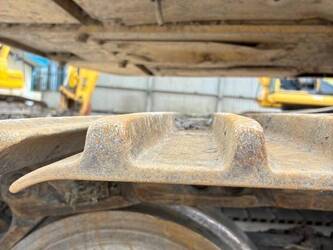 2016-komatsu-pc210lci-10-1456448-47419221