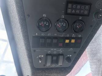 2023-sandvik-dx-800-47419272