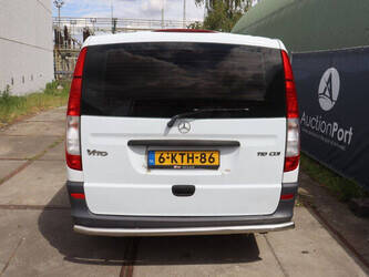 2013-mercedes-benz-vito-1456467-47419550