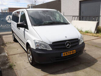 2013-mercedes-benz-vito-1456467-47419552