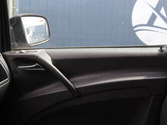 2013-mercedes-benz-vito-1456467-47419573