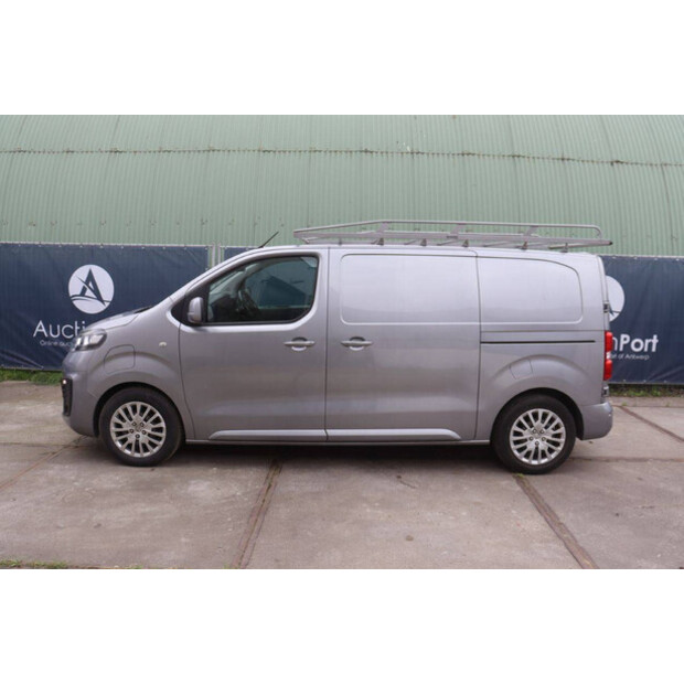 2021 أوبل Vivaro-47419593