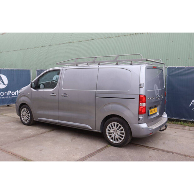 2021 أوبل Vivaro-47419594