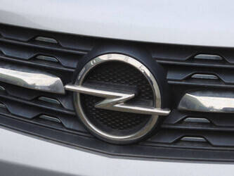 2021-opel-vivaro-1456468-47419602