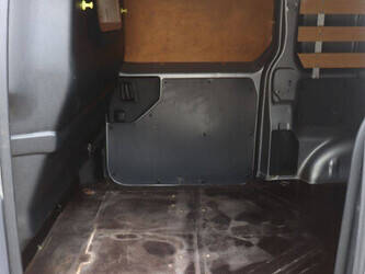 2021-opel-vivaro-1456468-47419628
