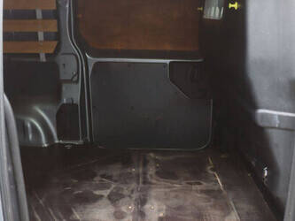 2021-opel-vivaro-1456468-47419636