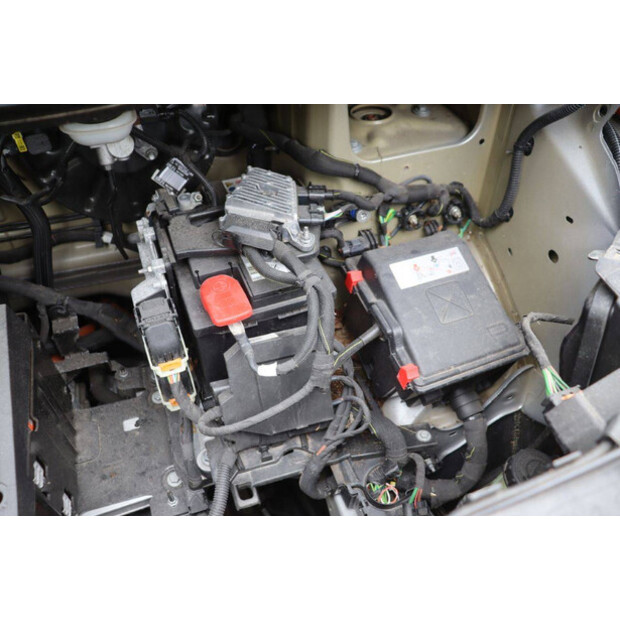 2021 أوبل Vivaro-47419644