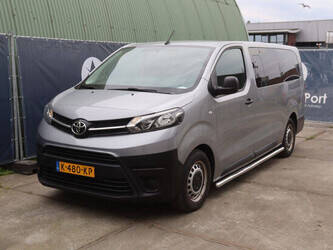 2021-toyota-proace-1456469-47419653
