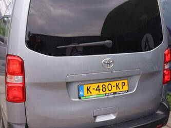 2021-toyota-proace-1456469-47419659