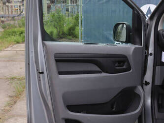2021-toyota-proace-1456469-47419662