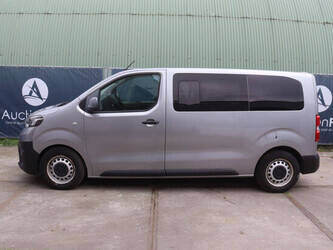 2019-toyota-proace-1456470-47419692