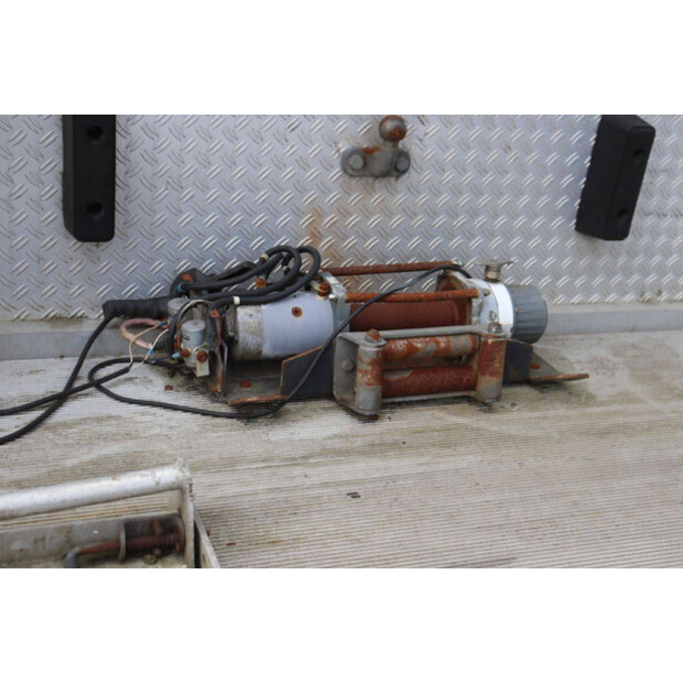 2007 MITSUBISHI FB83B-47419787