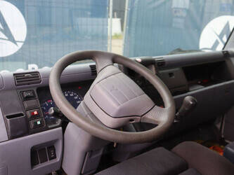 2007-mitsubishi-fb83b-47419794