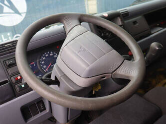 2007-mitsubishi-fb83b-47419796