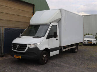 2021-mercedes-benz-sprinter-1456473-47419817