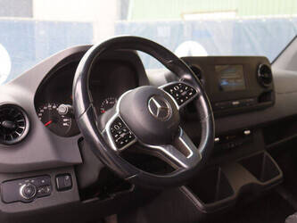 2021-mercedes-benz-sprinter-1456473-47419838