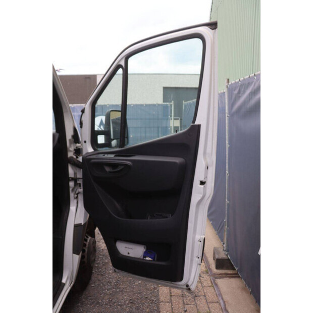2021 Mercedes-Benz SPRINTER-47419853