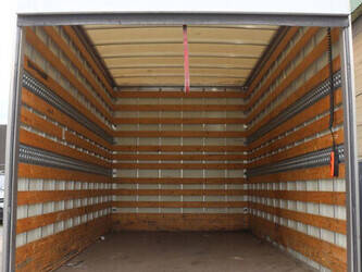 2021-mercedes-benz-sprinter-1456473-47419857