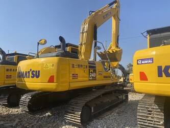 2025-komatsu-pc240lc-10-47419915