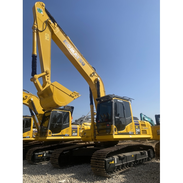 2025 Komatsu PC240LC-10-47419926